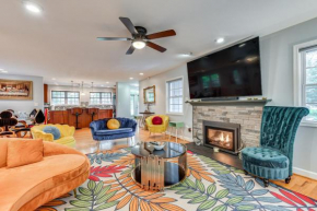 14 Mi to DC Retreat with Hot Tub and Sunroom!